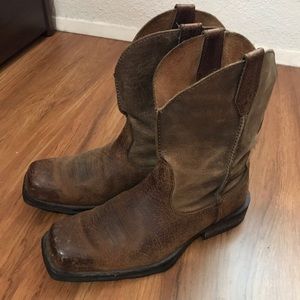 Ariat Rambler square toe boots 10D